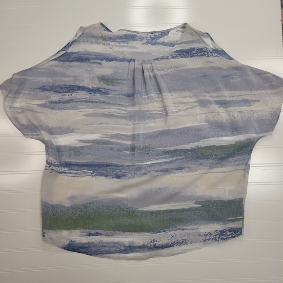 BUNDLE Nic + Zoe Silk Blend Short Sleeve Blouses - Picture 3 of 11